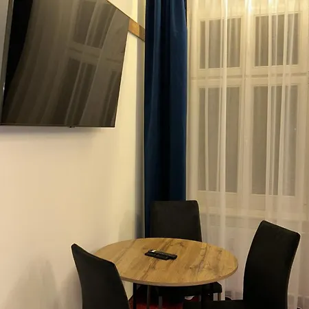Quick Trip Apartments Torun Exterior photo
